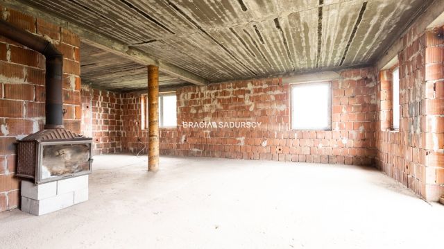 dom wolnostojący, 5 pokoi Kaszów. Zdjęcie 9
