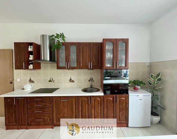 dom wolnostojący, 7 pokoi Bytonia, os. Zielone. Zdjęcie 14