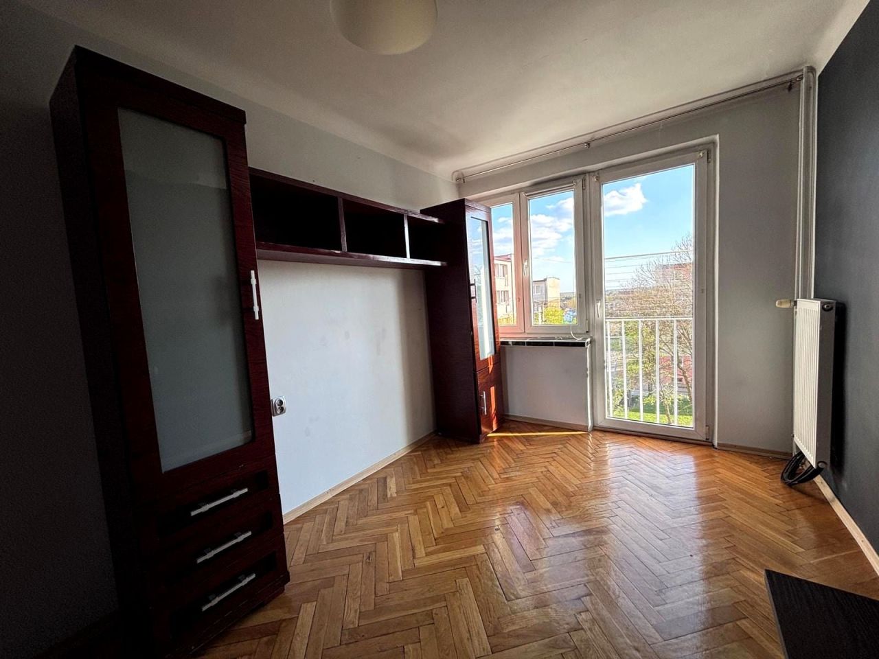 Mieszkanie 3-pokojowe Radomsko, ul. Brzeźnicka. Zdjęcie 3