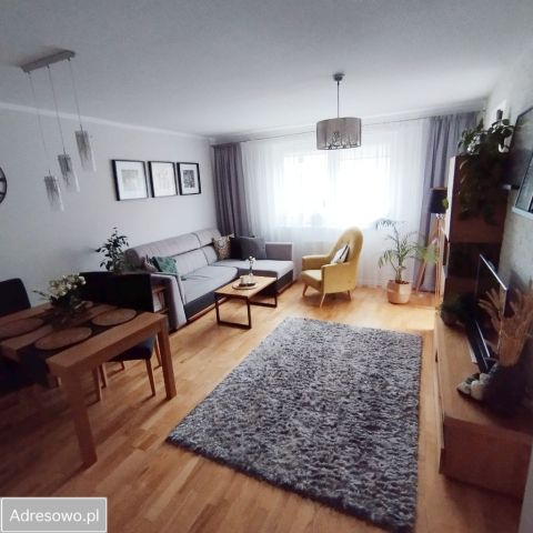 Mieszkanie 3-pokojowe Gdynia Dąbrowa, ul. Rdestowa. Zdjęcie 1