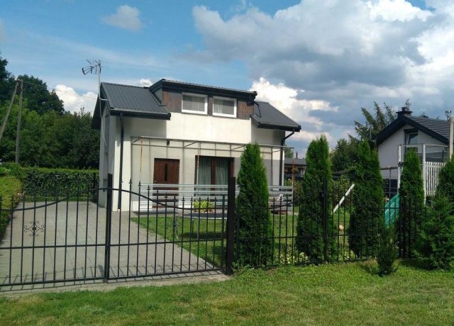 dom wolnostojący Toruń Wrzosy, ul. Słowicza. Zdjęcie 1