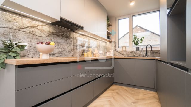 bliźniak, 5 pokoi Sękocin Stary, ul. Rolna. Zdjęcie 1