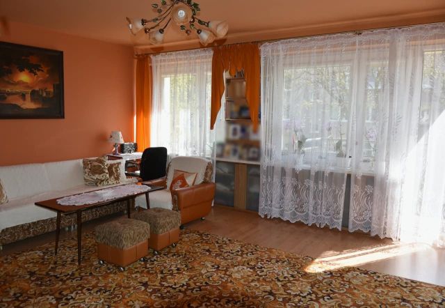 Mieszkanie 3-pokojowe Zgierz Stare Miasto, ul. Krzysztofa Kamila Baczyńskiego. Zdjęcie 1