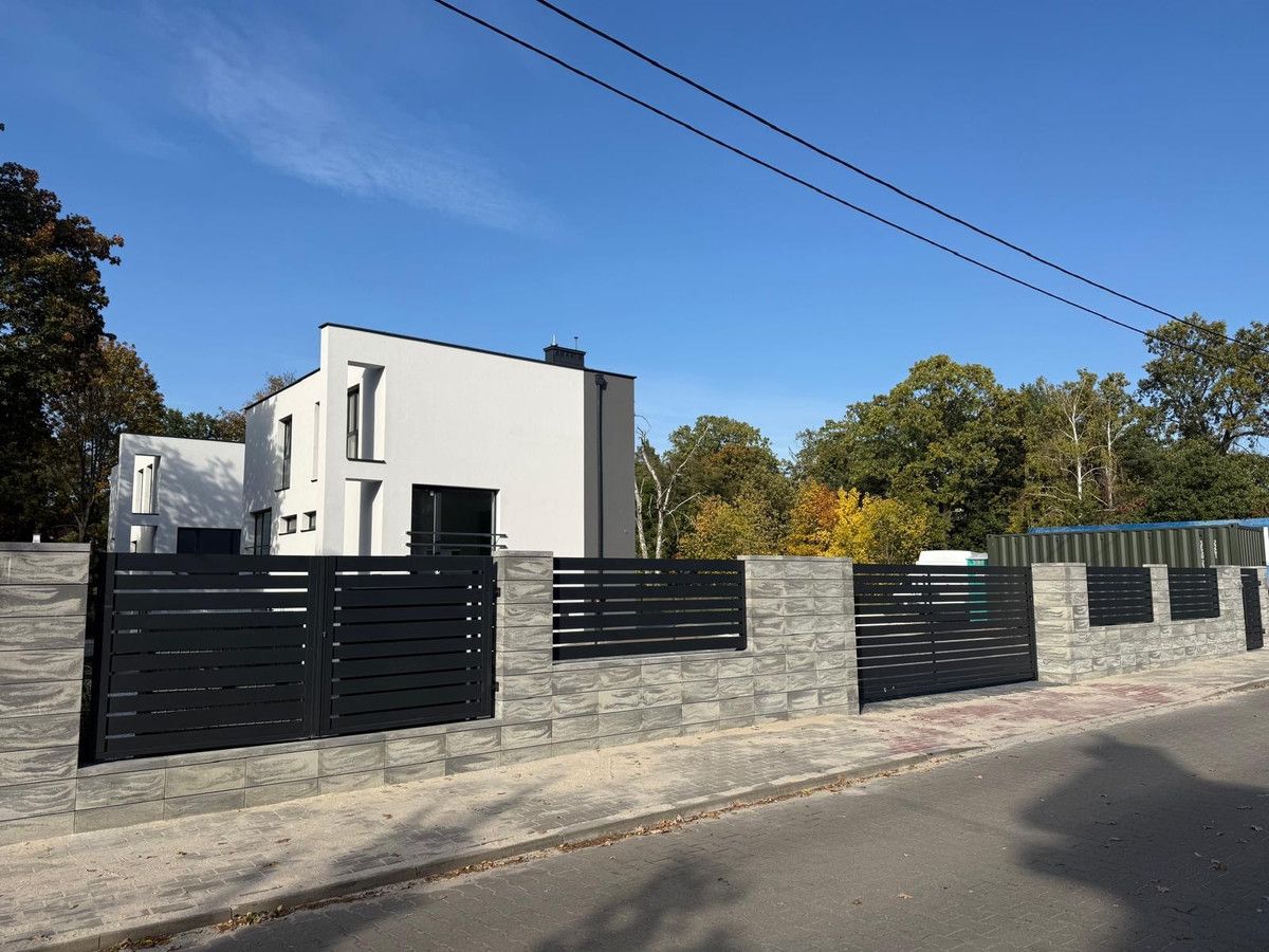 bliźniak, 7 pokoi Warszawa Wawer, ul. Brzoskwiniowa. Zdjęcie 4