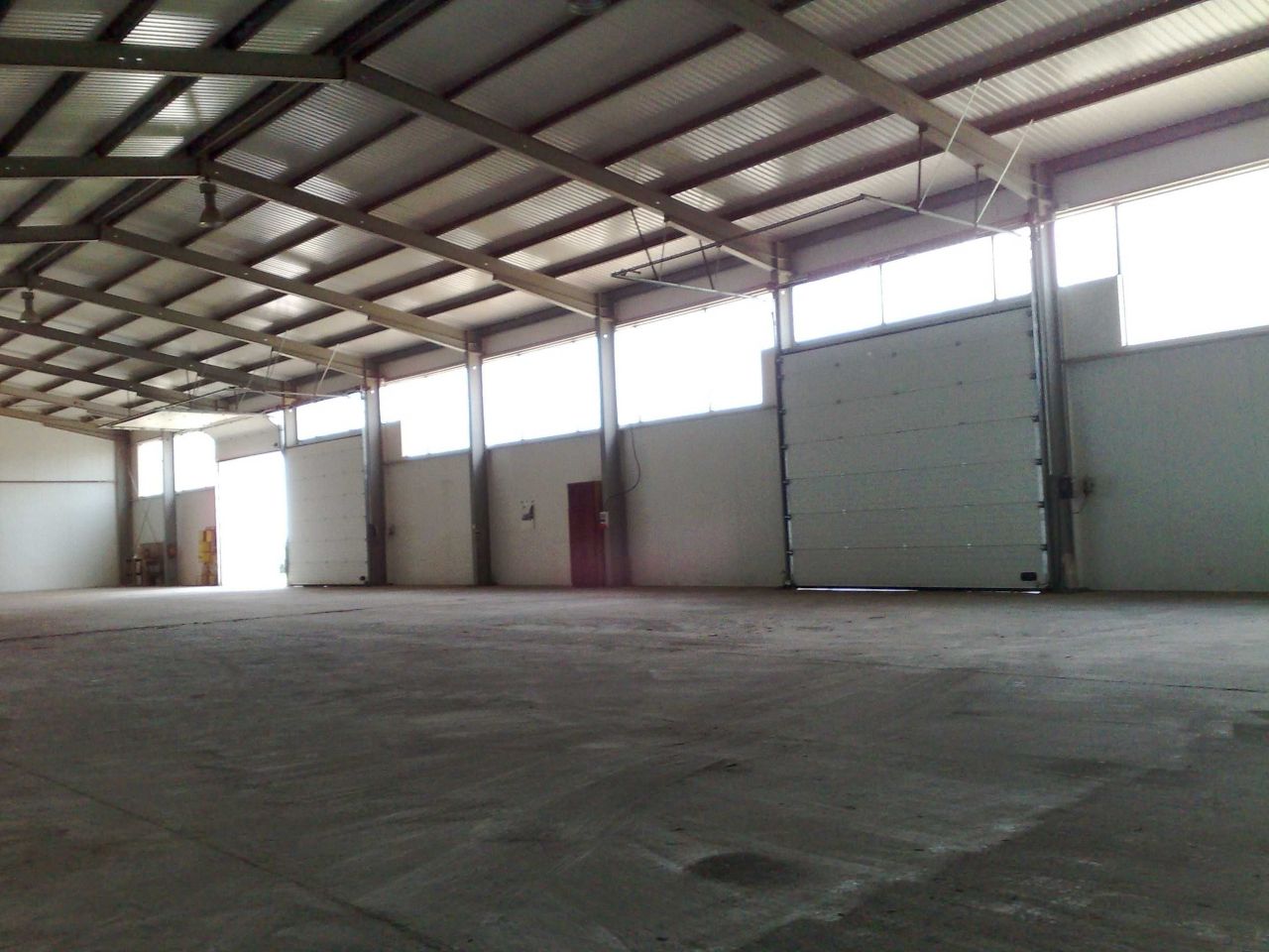 Hala/magazyn Odechów. Zdjęcie 2