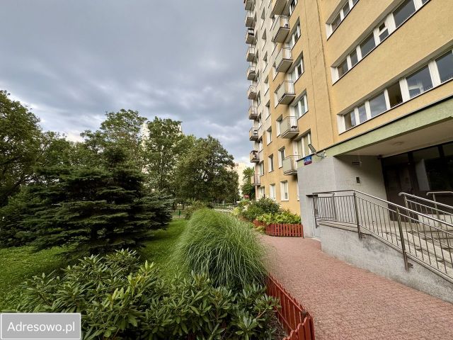 Mieszkanie 3-pokojowe Warszawa Saska Kępa, ul. Międzynarodowa. Zdjęcie 1
