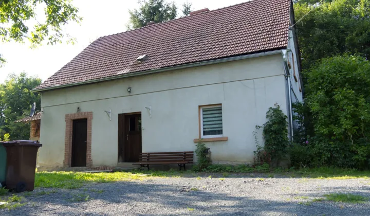 dom wolnostojący Czernica