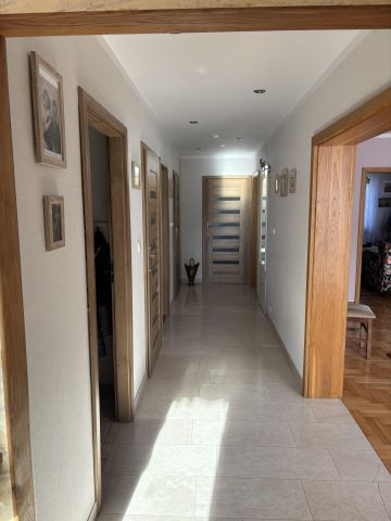 dom wolnostojący, 6 pokoi Mszczonów, ul. Grunwaldu. Zdjęcie 13