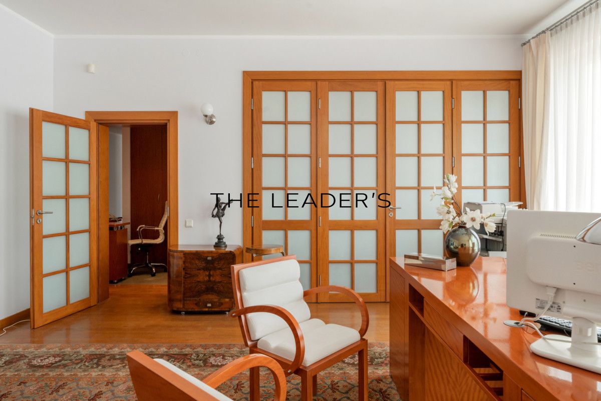 Mieszkanie 5-pokojowe Warszawa Śródmieście, al. Róż. Zdjęcie 4