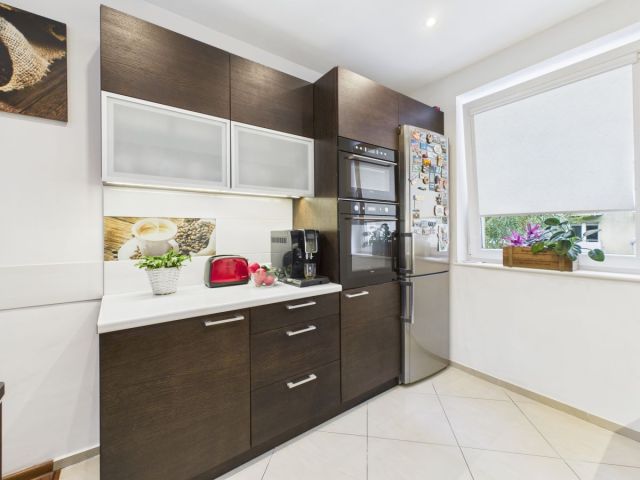 kamienica, 12 pokoi Gdynia Leszczynki, ul. Morska. Zdjęcie 3