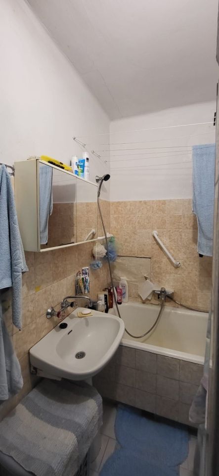 Mieszkanie 4-pokojowe Łącznik. Zdjęcie 3