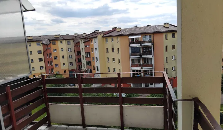 Mieszkanie 3-pokojowe Starachowice, ul. Hauke-Bosaka