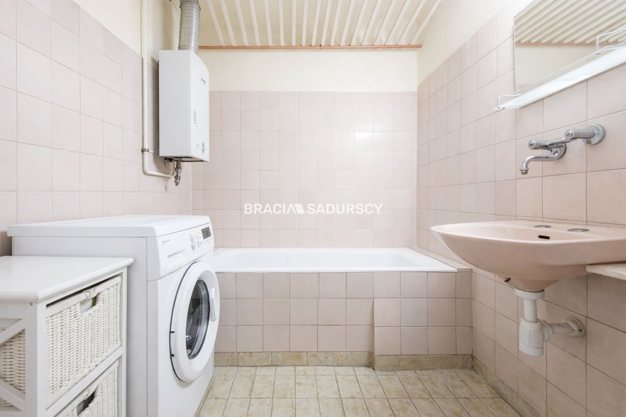 Mieszkanie 3-pokojowe Kraków Stare Miasto, ul. Mikołaja Zyblikiewicza. Zdjęcie 24