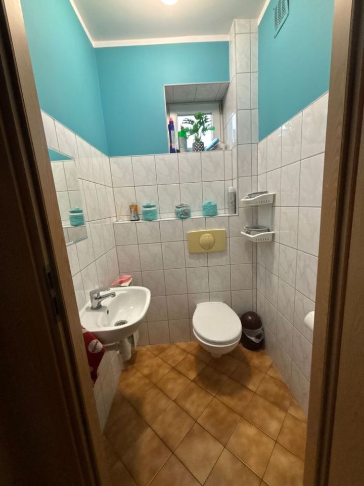 dom wolnostojący, 4 pokoje Biskupice. Zdjęcie 6