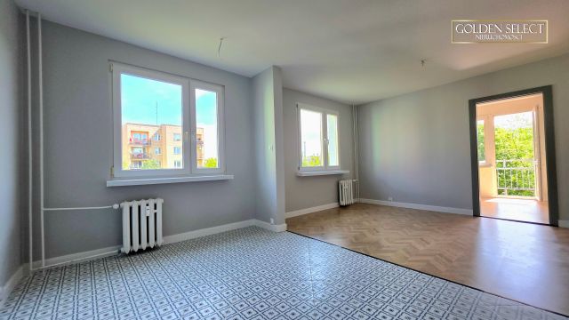 Mieszkanie 3-pokojowe Dzierżoniów, os. Tęczowe. Zdjęcie 4