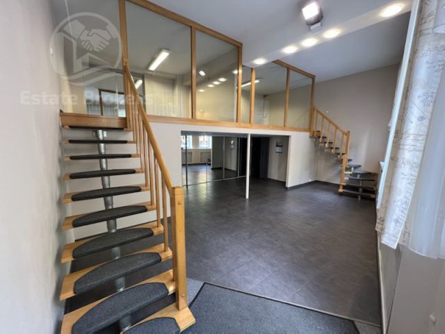 Lokal Wrocław Stare Miasto, pl. św. Mikołaja. Zdjęcie 2