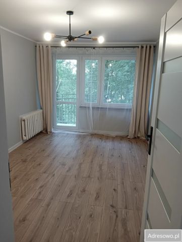 Mieszkanie 3-pokojowe Tarnów Śródmieście, ul. Lwowska. Zdjęcie 1