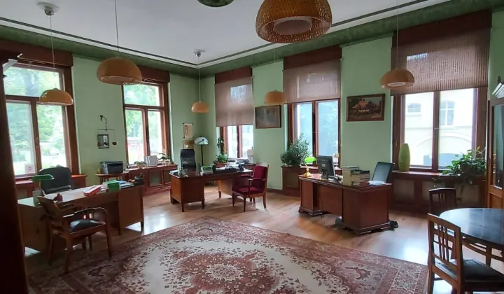 Lokal Jelenia Góra Centrum, ul. Adama Mickiewicza