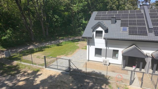 bliźniak, 4 pokoje Kady. Zdjęcie 2