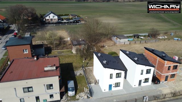 dom szeregowy, 4 pokoje Siemianowice Śląskie Bańgów, ul. Polna. Zdjęcie 4