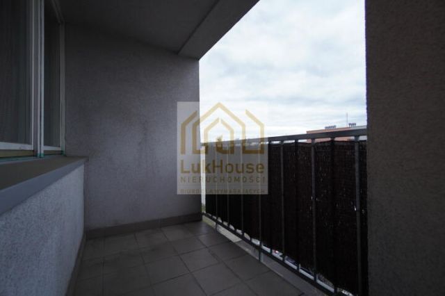 Mieszkanie 3-pokojowe Bytom, ul. Chorzowska. Zdjęcie 2