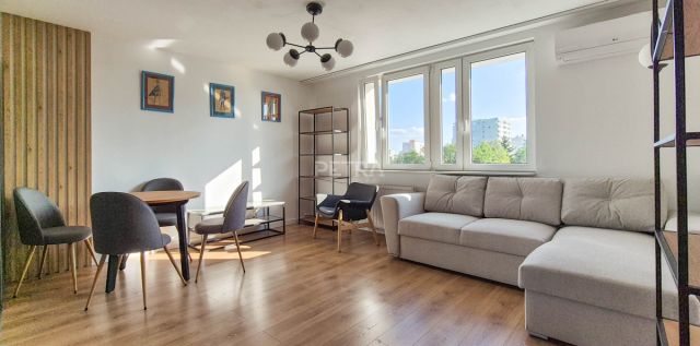 Mieszkanie 2-pokojowe Warszawa Ochota, ul. Władysława Korotyńskiego. Zdjęcie 1