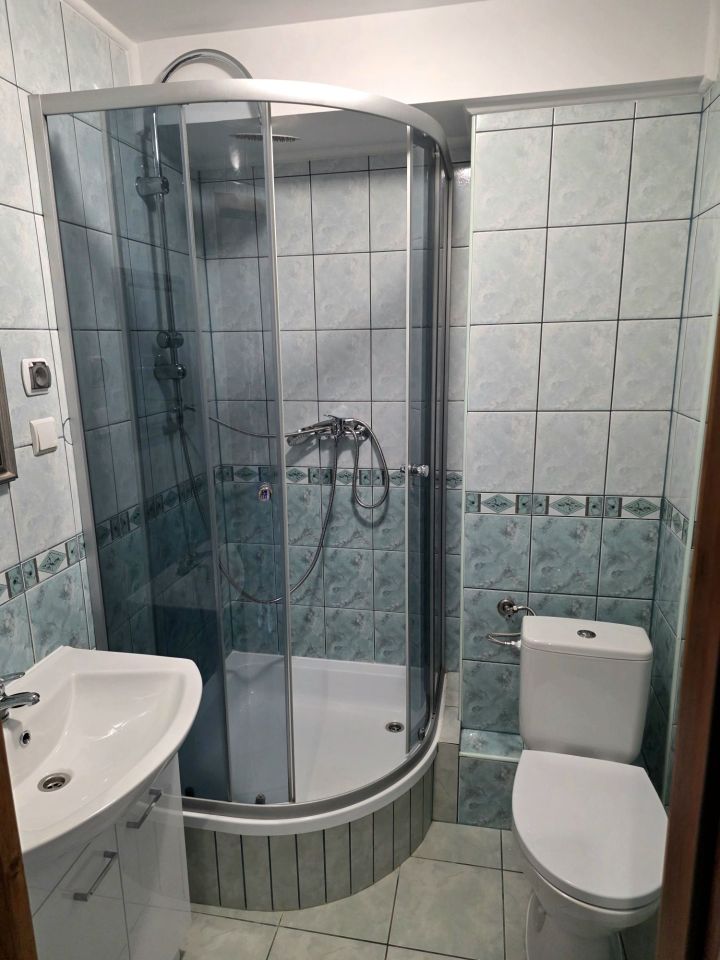 Mieszkanie 4-pokojowe Lubin Centrum, ul. Marii Skłodowskiej-Curie. Zdjęcie 3