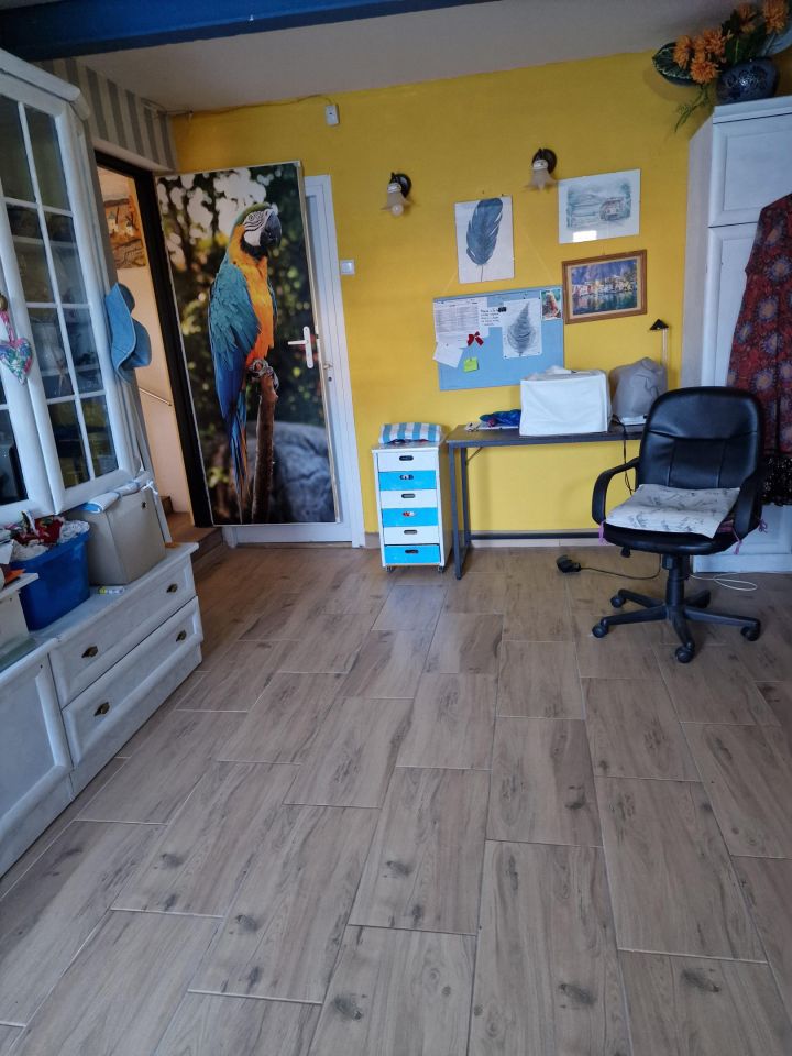 dom wolnostojący, 7 pokoi Bogatynia, ul. Marii Skłodowskiej-Curie. Zdjęcie 2