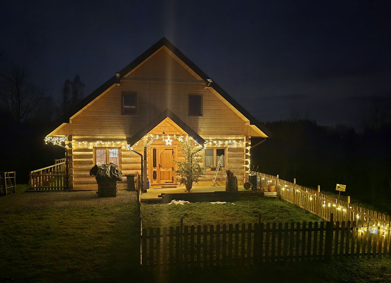 dom wolnostojący, 5 pokoi Chojnik