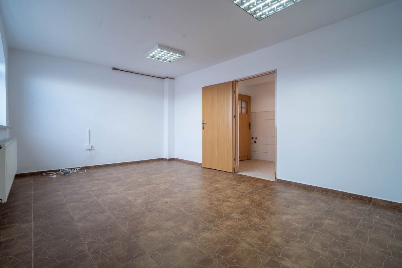 dom szeregowy, 2 pokoje Staszów, ul. Adama Mickiewicza. Zdjęcie 15