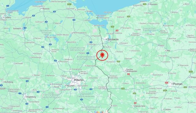 dom wolnostojący, 5 pokoi Nawodna. Zdjęcie 15