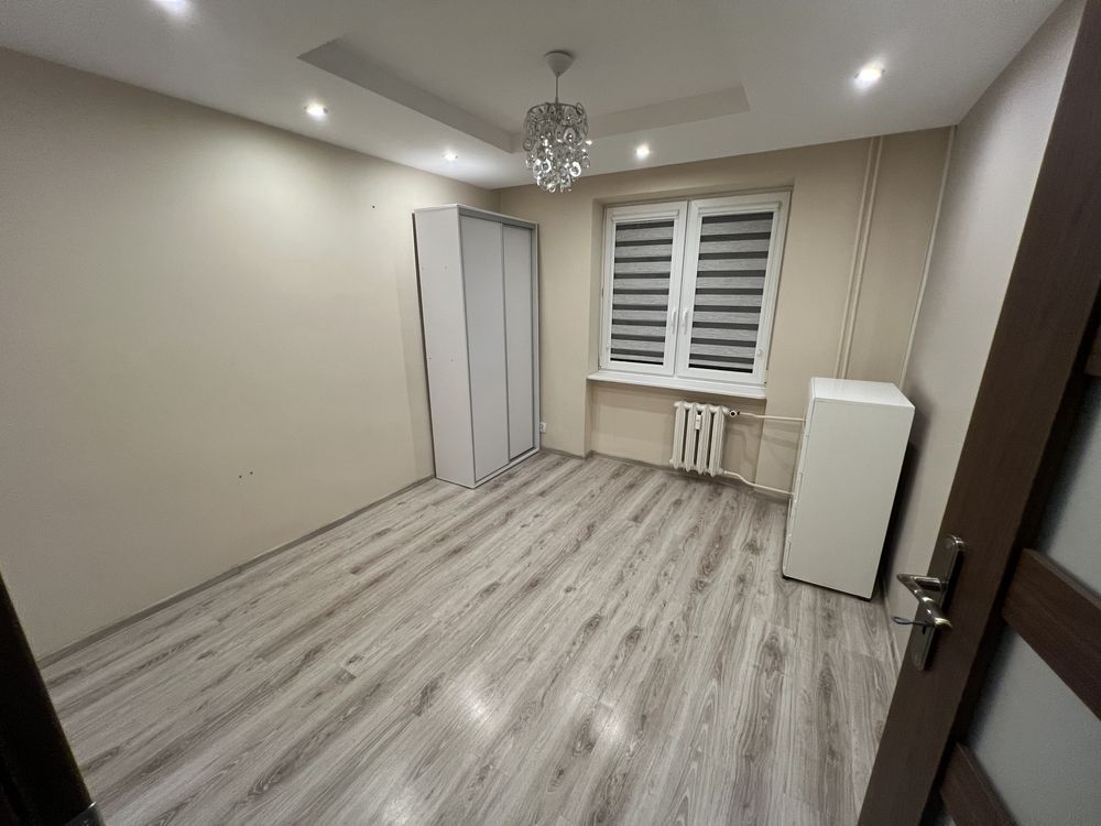 Mieszkanie 3-pokojowe Połaniec. Zdjęcie 3