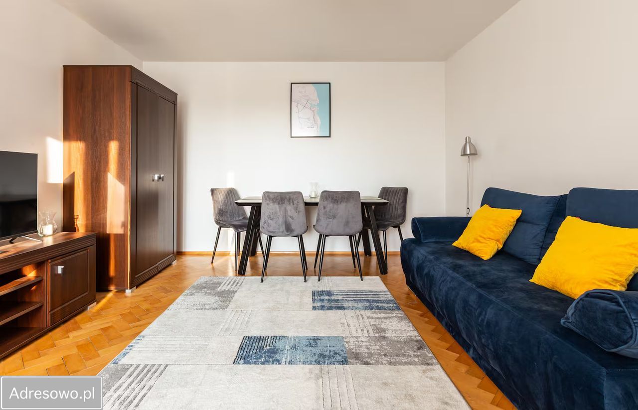 Mieszkanie 2-pokojowe Gdynia Obłuże, ul. mjr. Henryka Sucharskiego. Zdjęcie 2