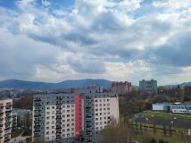 Mieszkanie 3-pokojowe Bielsko-Biała Osiedle Karpackie, Morskie Oko. Zdjęcie 4