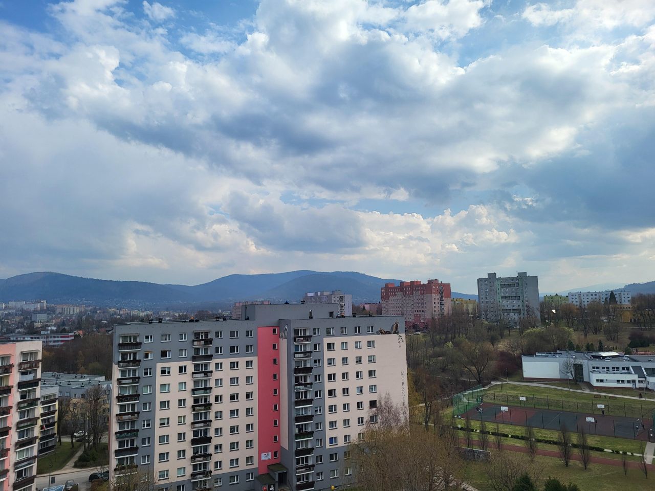 Mieszkanie 3-pokojowe Bielsko-Biała Osiedle Karpackie, Morskie Oko. Zdjęcie 5