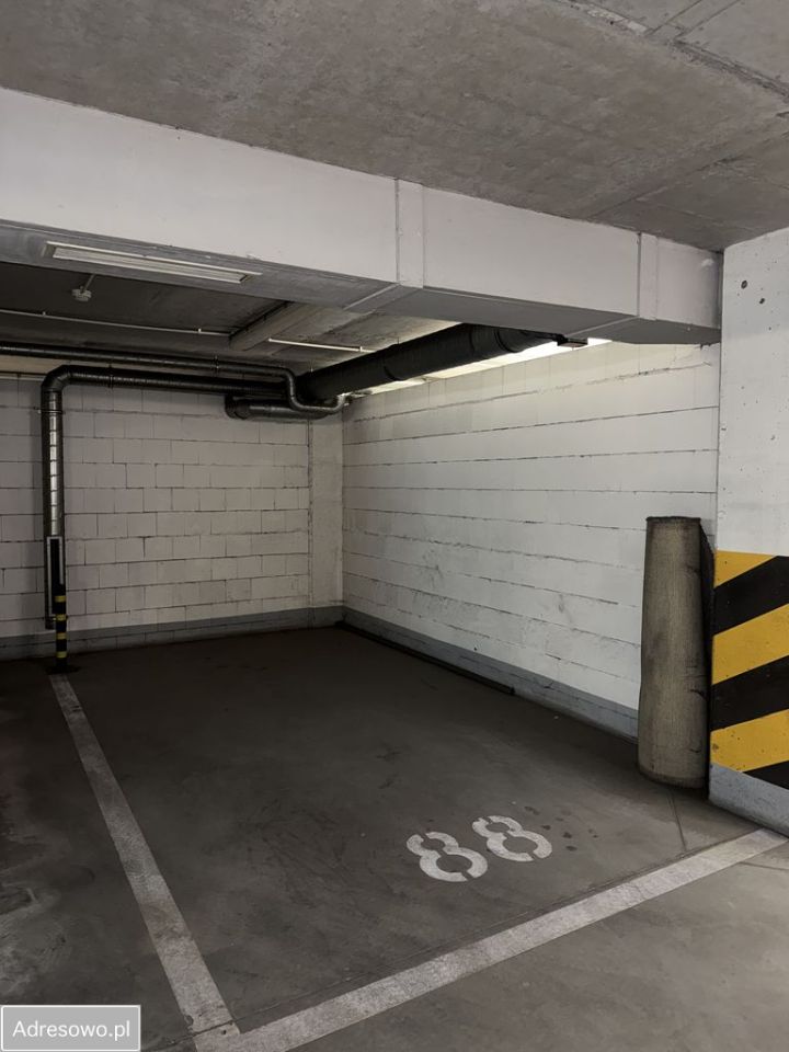 Garaż/miejsce parkingowe Kraków Prądnik Biały, ul. Krowoderskich Zuchów. Zdjęcie 2