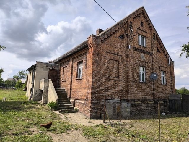 dom wolnostojący Świętoszyn. Zdjęcie 1