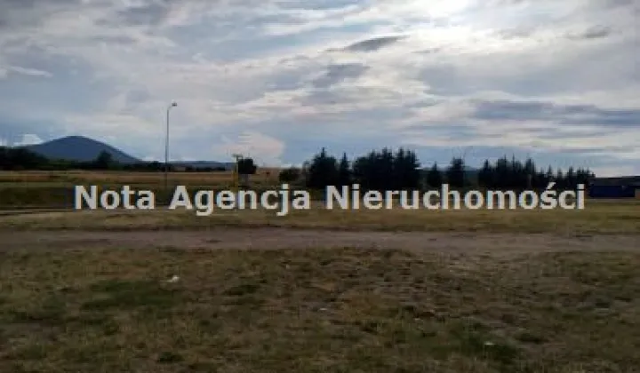 Działka inwestycyjna Szczawno-Zdrój, ul. Józefa Łączyńskiego