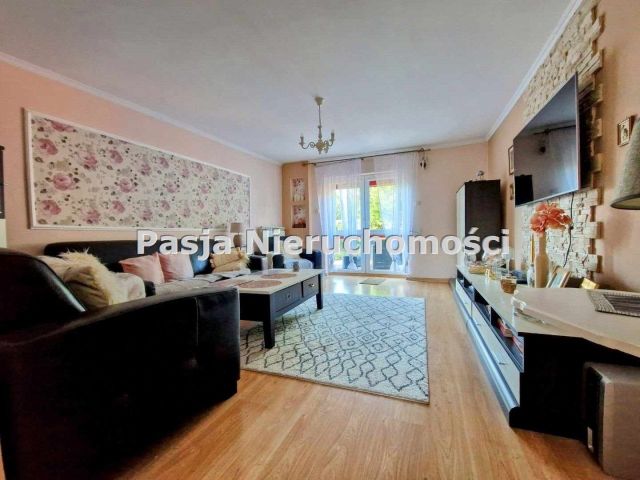 dom wolnostojący, 4 pokoje Płock, ul. Szpitalna. Zdjęcie 9