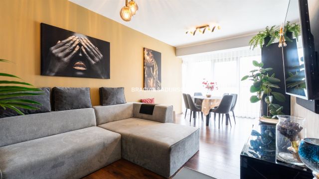 Mieszkanie 3-pokojowe Kraków Podgórze, ul. Przemysłowa. Zdjęcie 2