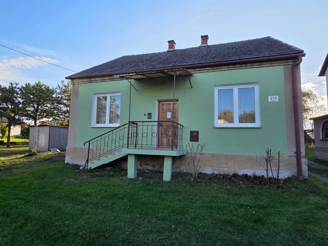 dom wolnostojący, 3 pokoje Borek. Zdjęcie 1