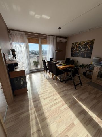 Mieszkanie 3-pokojowe Opole Półwieś, ul. Anny Jantar. Zdjęcie 1