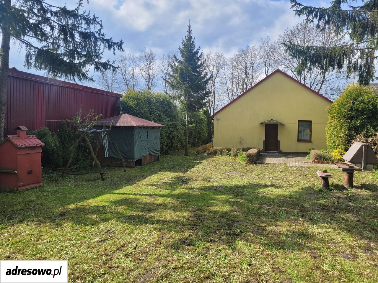 dom wolnostojący, 4 pokoje Niegosławice. Zdjęcie 1