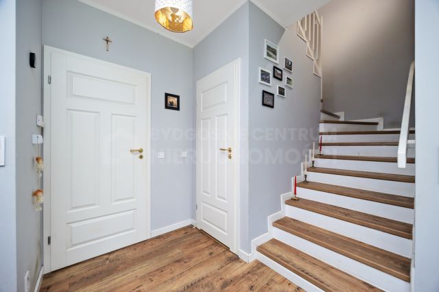 bliźniak, 4 pokoje Niemcz, ul. Kolonijna. Zdjęcie 7