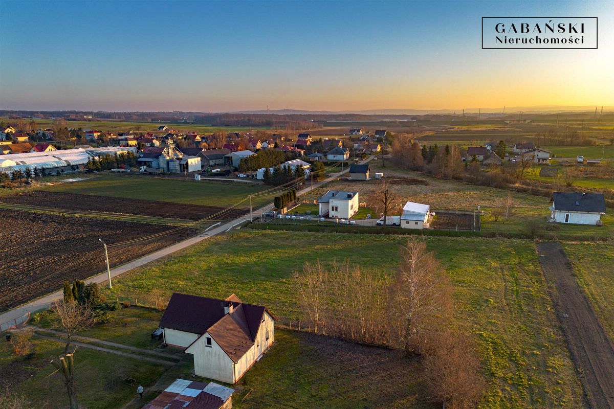 Działka budowlana Pawęzów. Zdjęcie 6