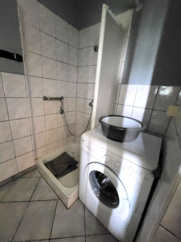 dom wolnostojący, 9 pokoi Czernica. Zdjęcie 11