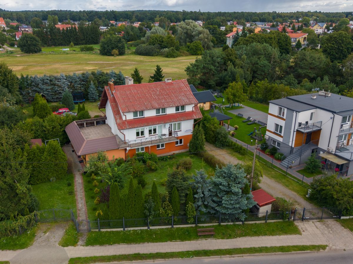 dom wolnostojący, 14 pokoi Stegna, ul. Gdańska. Zdjęcie 1
