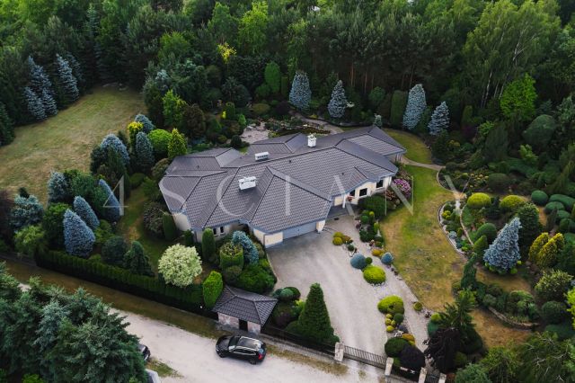 dom wolnostojący, 6 pokoi Henryków-Urocze. Zdjęcie 18