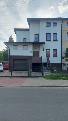 dom szeregowy, 5 pokoi Zduńska Wola, ul. Żytnia. Zdjęcie 1