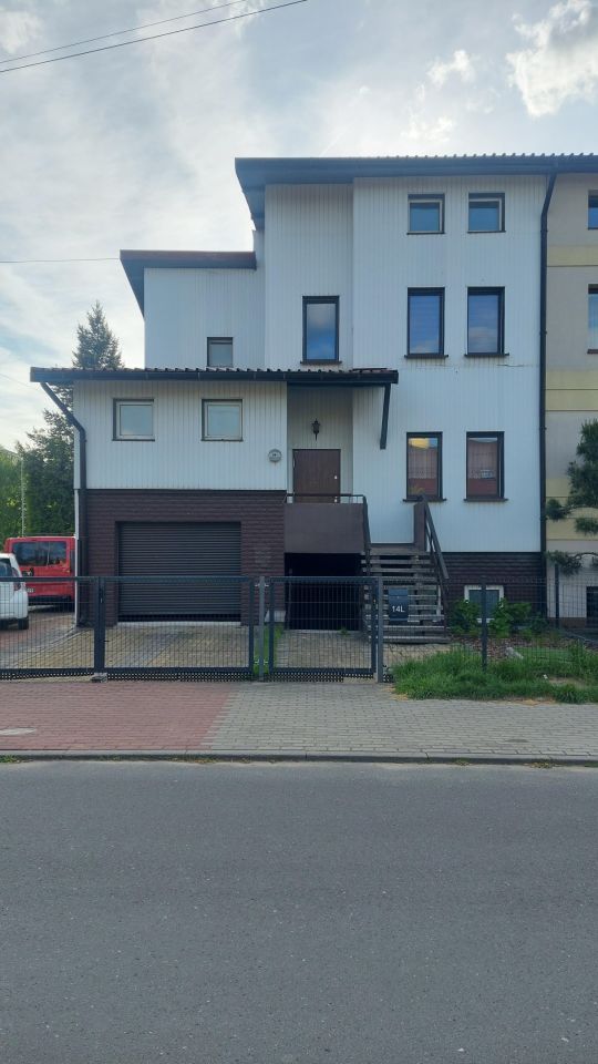 dom szeregowy, 5 pokoi Zduńska Wola, ul. Żytnia